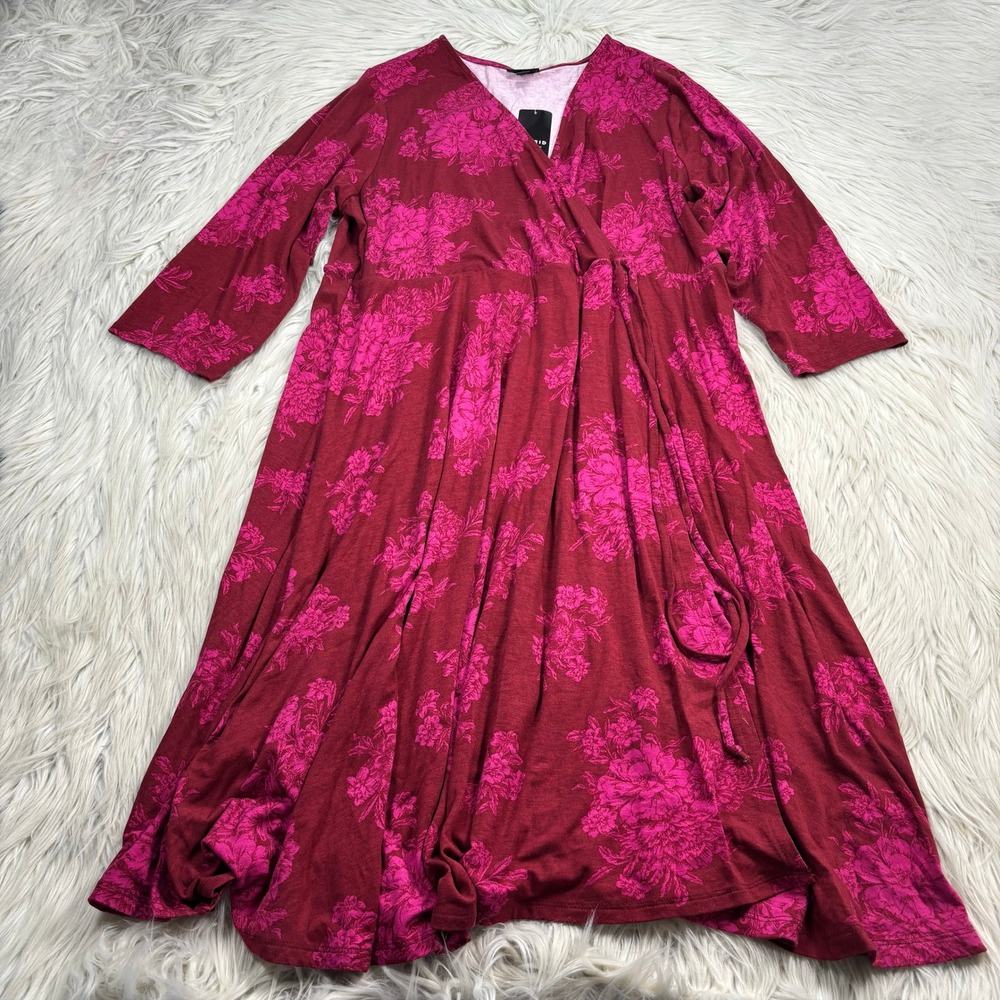 NWT Torrid Women's 1X Red Pink Floral Faux Wrap Jersey Stretch Midi Dress